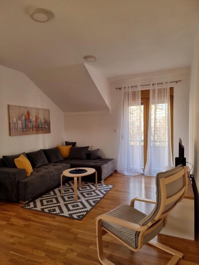 As Apartman 2 Vrsac Exterior foto